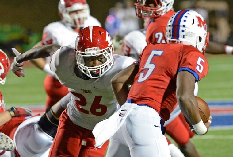 Midway 34, Belton 16